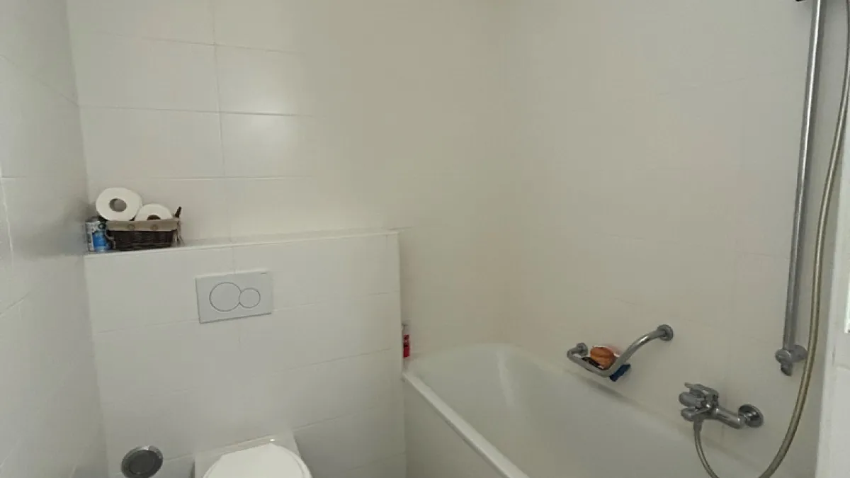 Charmant 2 pièces de 53m2 à louer dans un quartier verdoyant