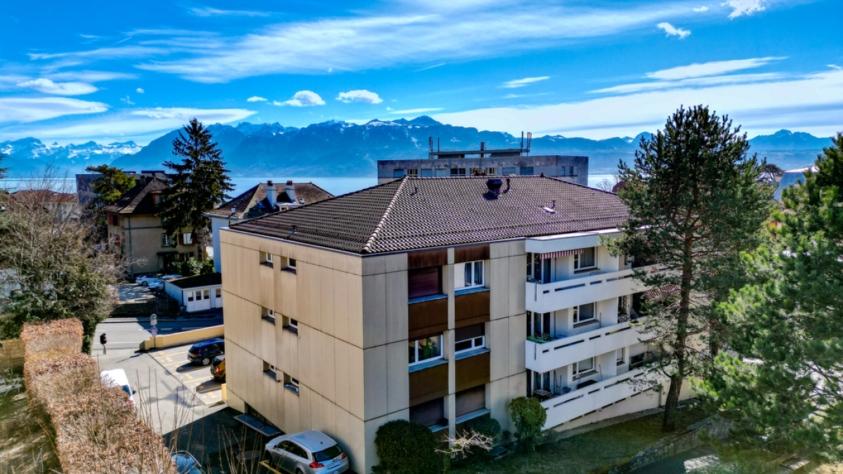 Appartement de 2.5 pièces entièrement rénové