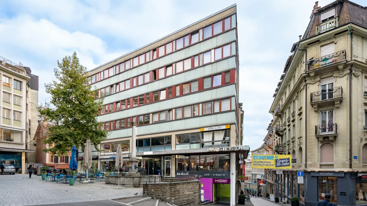 Surface commerciale-Bureau de 100m2