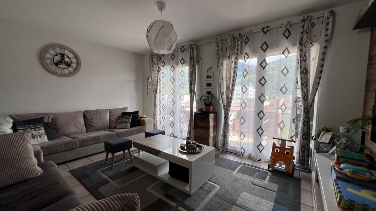 Appartement de 3.5 pièces proche de la gare de Conthey