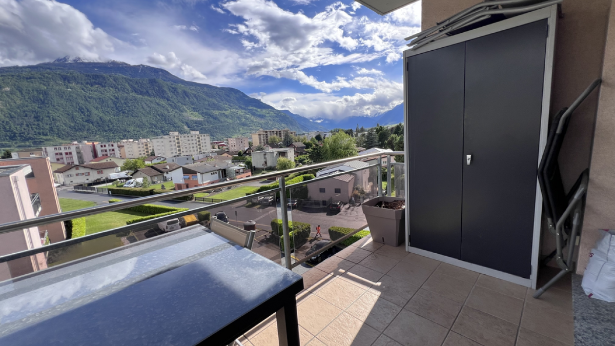 Appartement de 3.5 pièces proche de la gare de Conthey