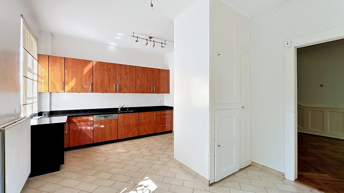 Élégante maison familiale de 8 pièces - Daillettes 15