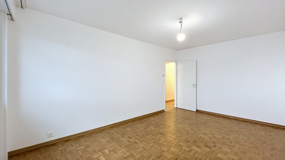 Magnifique 3.5 pièces rénové avec belle vue - Grand-Rue 3