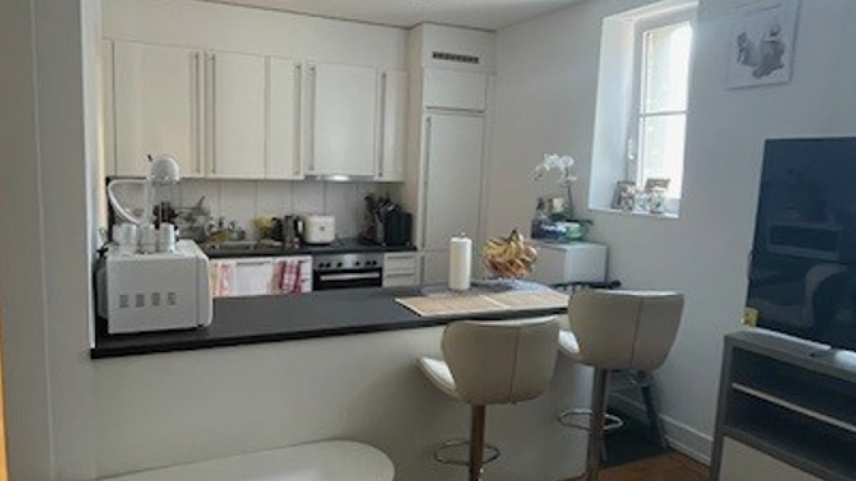 Appartement de 3.5 pièces au 3ème étage sans ascenseur - Gare 17