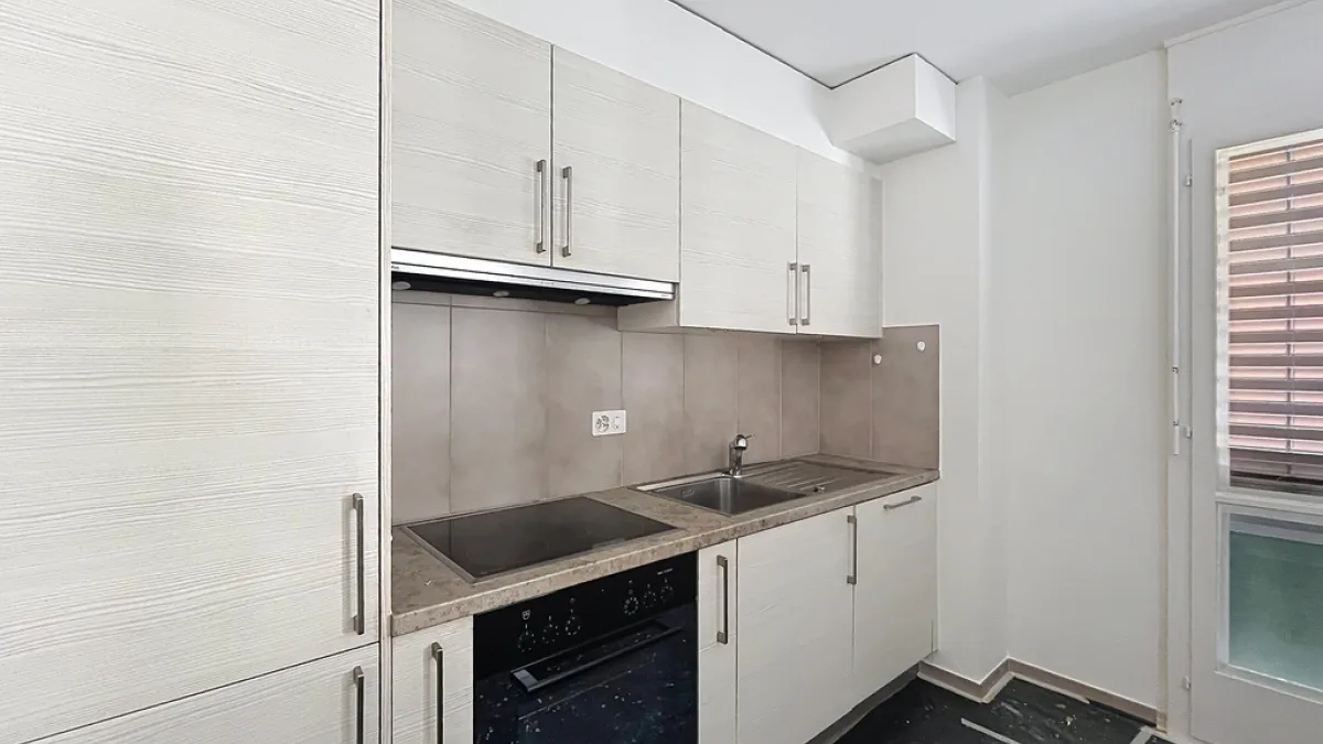 Joli 4 pièces en cours de rénovation - Eaudine 4