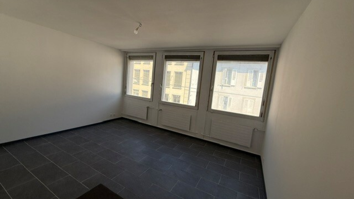 1 pièce moderne de 28 m2 - Simplon 45B