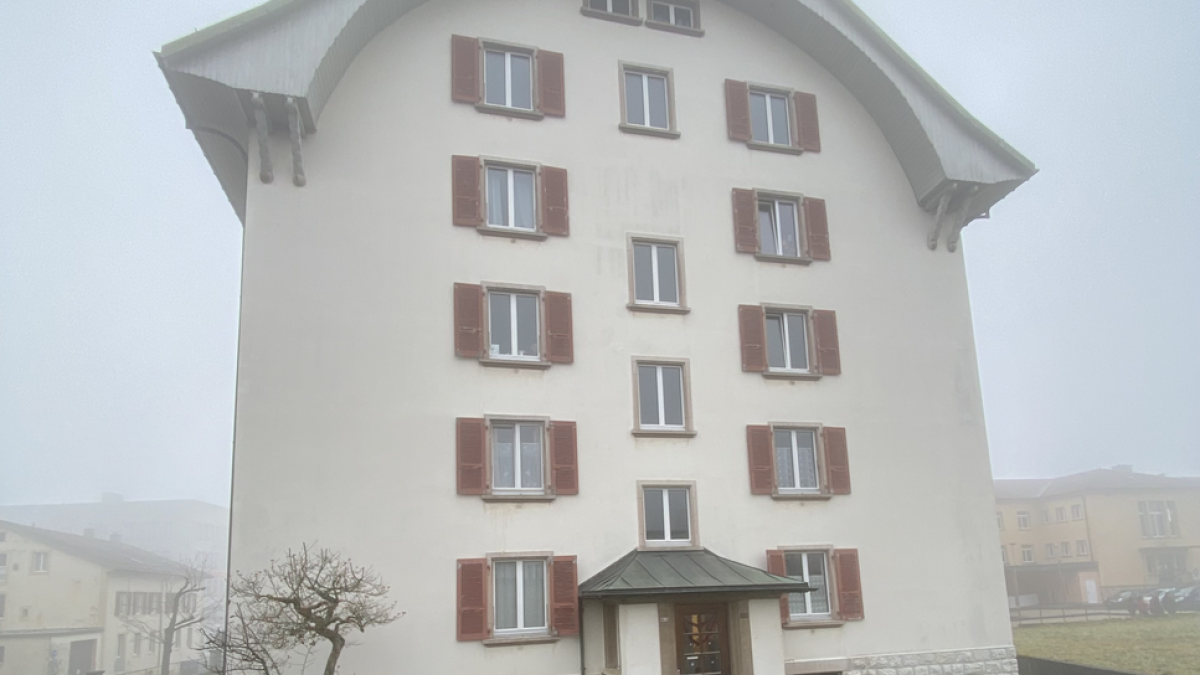 Appartement de 4 pièces au rez-de-chaussée