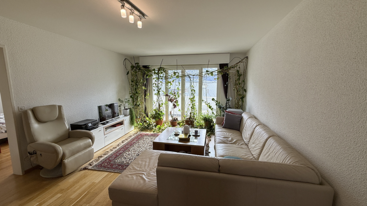 À louer - spacieux appartement de 5.5pcs au 4ème étage