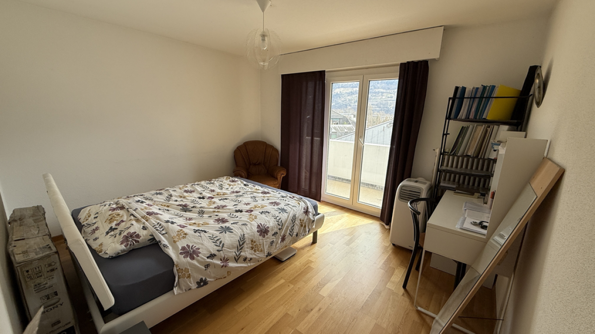 À louer - spacieux appartement de 5.5pcs au 4ème étage