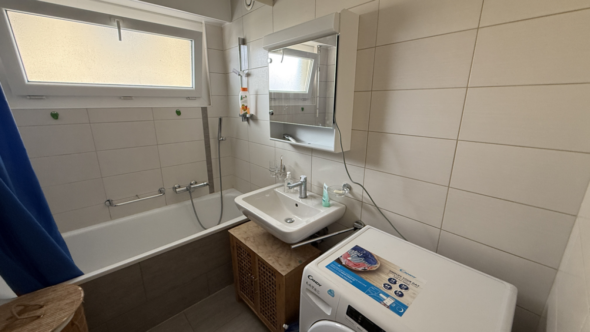 À louer - spacieux appartement de 5.5pcs au 4ème étage