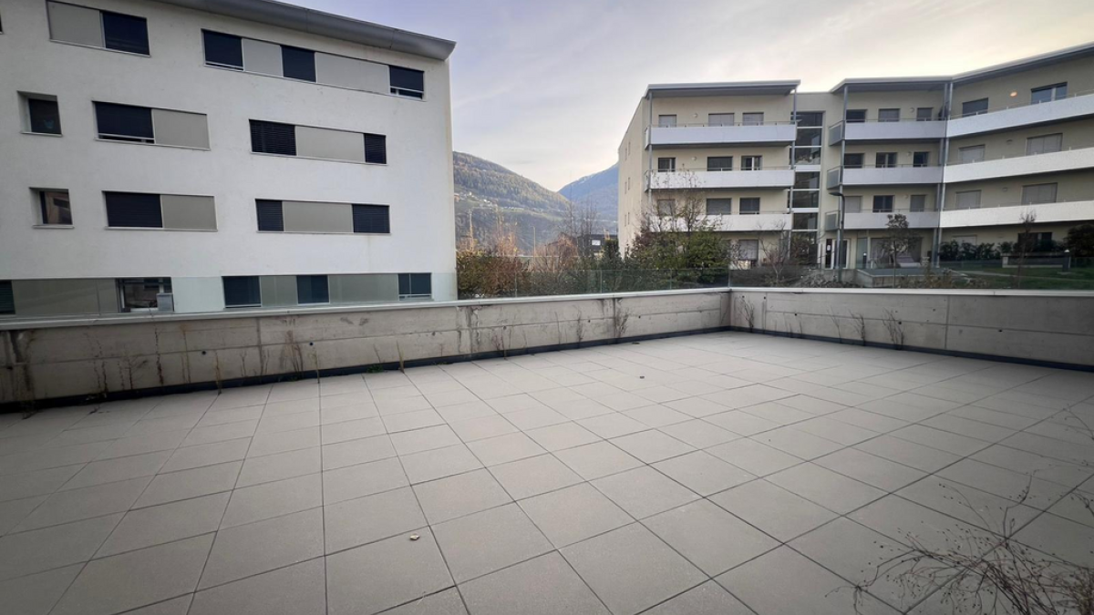 Appartement 3.5 pièces au rez avec grande terrasse