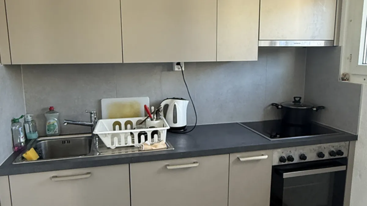 A louer dans un immeuble fraîchement rénové - 3 pièces au 5ème