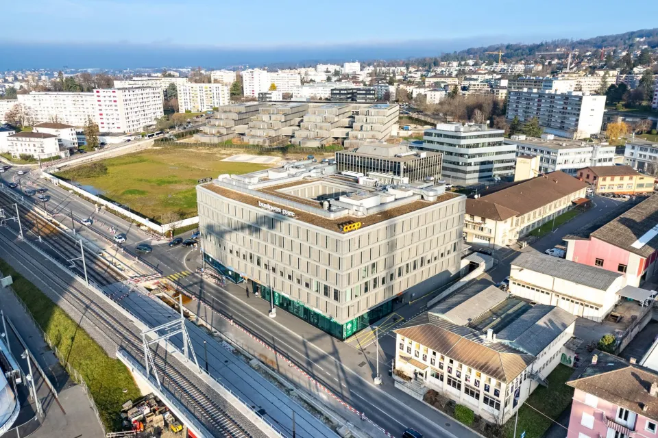 Vos bureaux au dernier étage dans le dynamique quartier de Malley