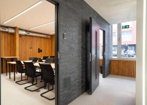À vendre : Lumineuse arcade de 156 m² sur plusieurs niveaux