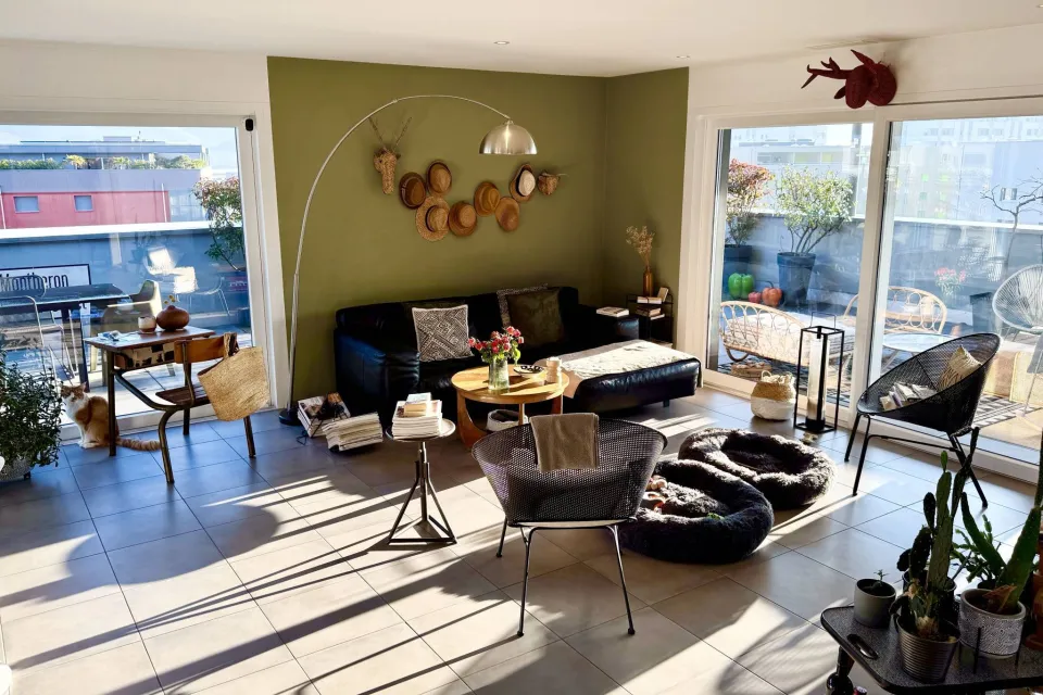 Attique 5.5 pièces - terrasse panoramique de 106 m2