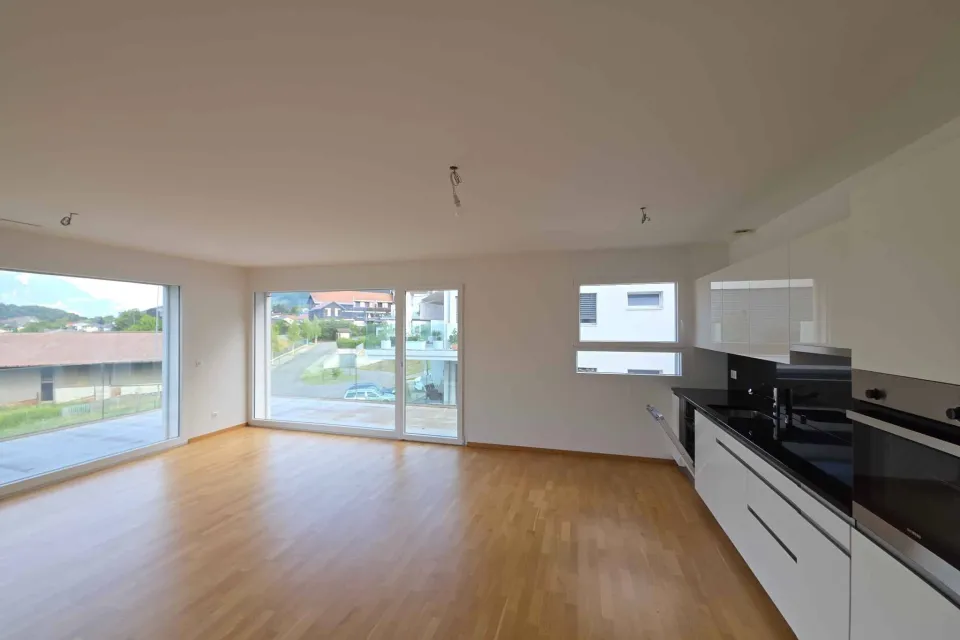 Spacieux et lumineux appartement de 4.5 pièces - libre de suite