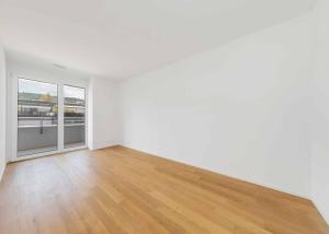 Luxueux 4.5 pièces traversant avec balcon couvert de 76m2 et vue lac