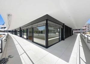 Luxueux 4.5 pièces traversant avec balcon couvert de 76m2