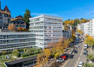 Votre cellule de bureau rénovée au centre-ville de 60  m2
