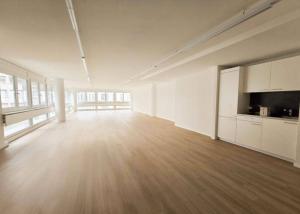 Votre cellule de bureau rénovée au centre-ville de 60  m2