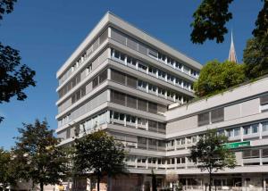 Votre cellule de bureau rénovée au centre-ville de 60  m2