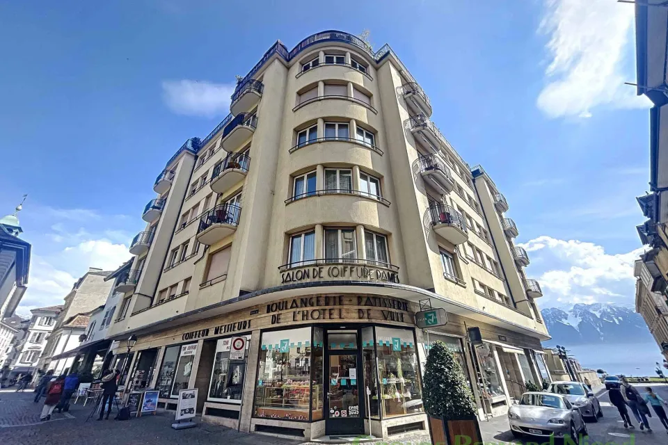 Grande surface modulables en plein cœur de la ville - Idéal activités spécialisées - Hôtel-de-Ville 2