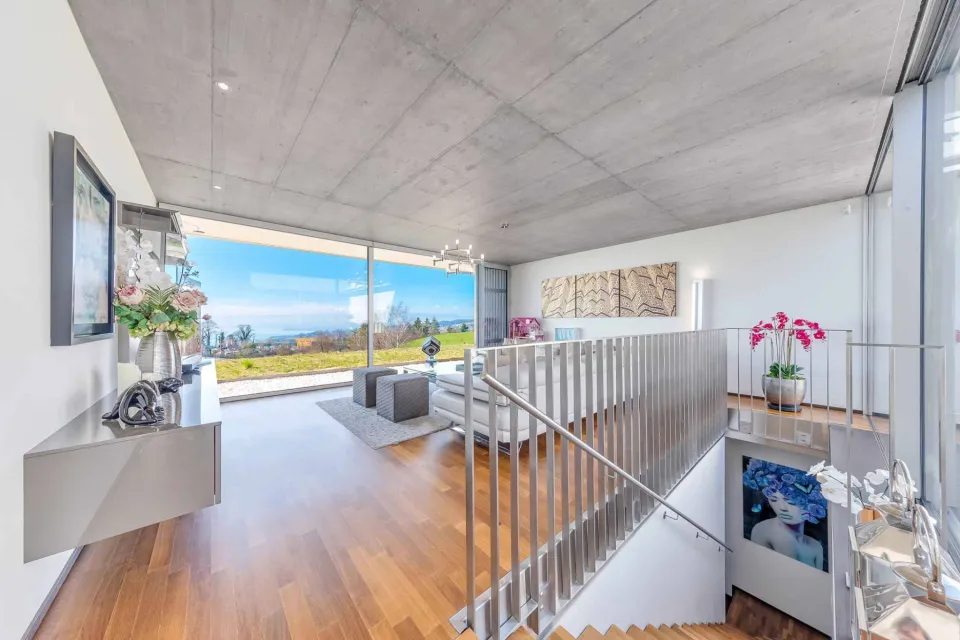 Superbe duplex 5.5 pièces avec patio & terrasse – Vue lac et Alpes