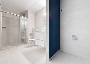 Nouvelle promotion : appartement de 5.5 pièces avec balcon couvert et terrasse