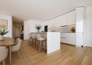 Nouvelle promotion : appartement de 5.5 pièces avec balcon couvert et terrasse