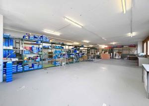 Surface administrative / artisanale de 175 m2