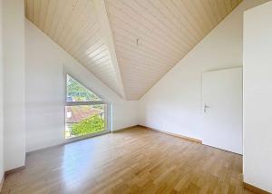 Grand 4.5 pièces de 137.7 m2 avec mezzanine et balcons couverts