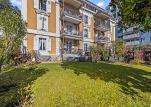 Aux portes de la ville : Bel appartement de 4.5 pièces avec jardin privatif