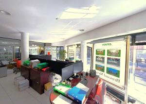 Bureaux à vendre – Plein centre-ville