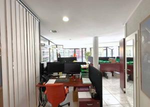 Bureaux à vendre – Plein centre-ville