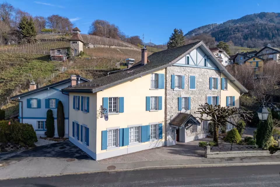 Restaurant Gastronomique de renom avec logements annexes