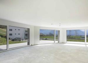 Spacieuse et lumineuse surface commerciale neuve de 114 m2