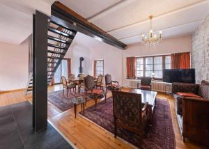 Spacieuse maison villageoise de 8 pièces - Charme, espace et authenticité