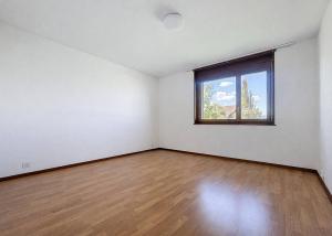Élégant 4.5 pièces lumineux avec balcon d’angle
