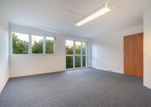 Spacieuse surface commerciale au Mont-sur-Lausanne de 115 m2