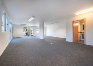 Spacieuse surface commerciale au Mont-sur-Lausanne de 115 m2
