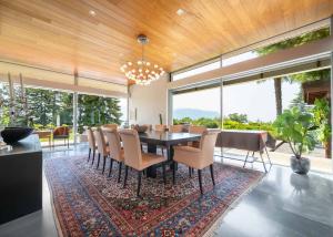 Superbe propriété de 7.5 Pièces avec piscine - potentiel de développement