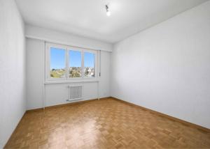 Superbe appartement rénové de 3,5 pièces avec vue sur le lac