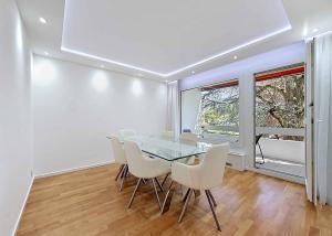 Appartement de 5,5 pièces en attique