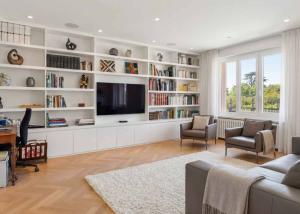 Magnifique appartement de 4.5 pièces avec grande terrasse de 140 m²