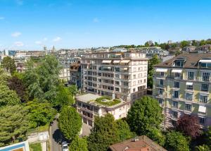 Magnifique appartement de 4.5 pièces avec grande terrasse de 140 m²