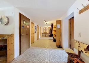 Authentique chalet de montagne avec vaste capacité d’hébergement