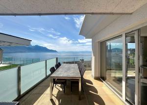 Attique 3.5 pièces avec très belle vue sur le lac