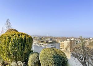 Champel – Florissant | Attique d’Exception avec Terrasse Panoramique