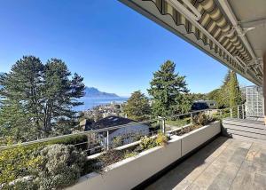 Superbe 3.5 pièces face au Lac avec grand balcon