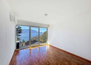 Superbe 3.5 pièces face au Lac avec grand balcon